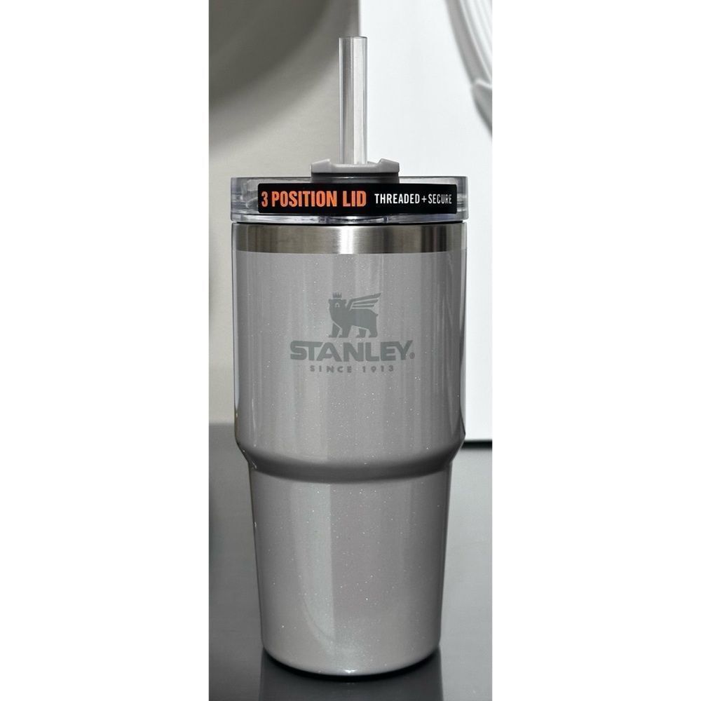 Stanley Adventure Quencher 20oz Travel Tumbler, DOVE SHIMMER